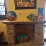 Oda ve Kahvaltı La Torre Della Manca 3*