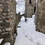La Torre Della Manca 3* Sasso di Castalda
