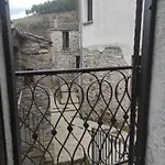 La Torre Della Manca Oda ve Kahvaltı Sasso di Castalda