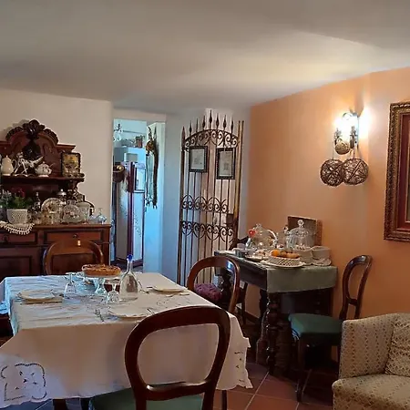 Bed & Breakfast La Torre Della Manca 3*